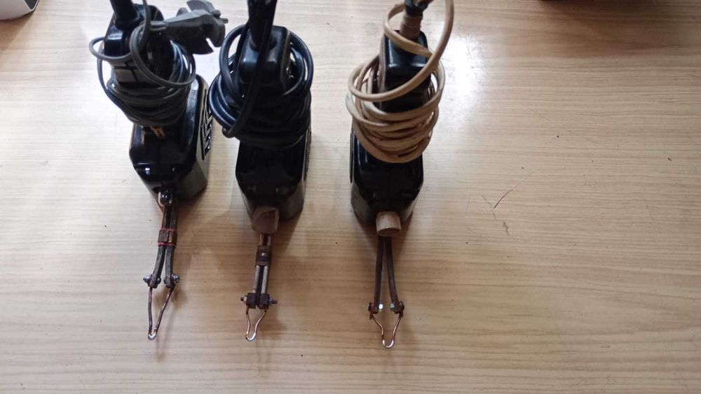 Pistoale de lipit comuniste vechi Radio Progres - letcon electronica