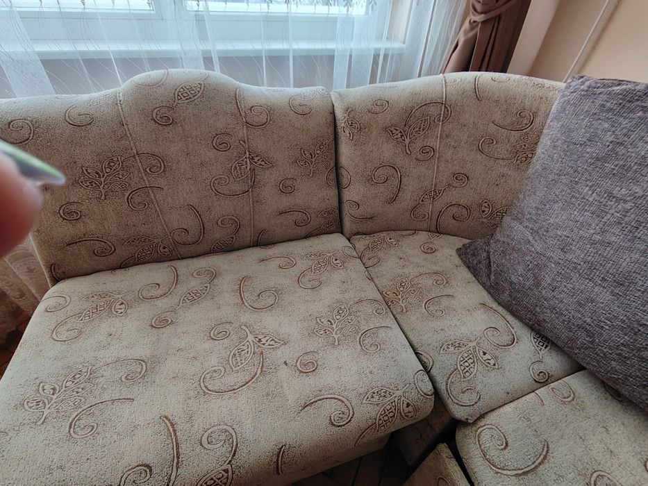 Ъглов разтегателен диван