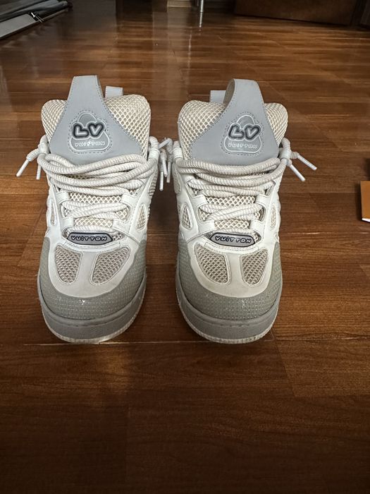 LV skate alb cu gri
