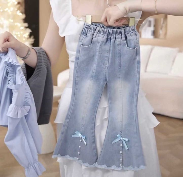 Нежный комплект для девочки