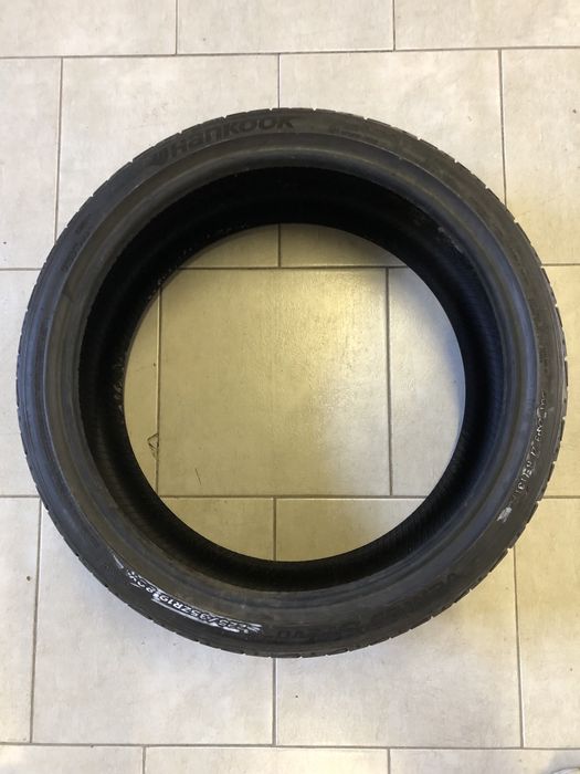 Единична гума Hankook 225 35 19 Hankook Ventus S1 evo