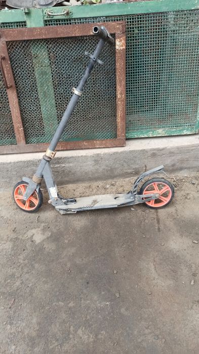 Самокаты на запчасти