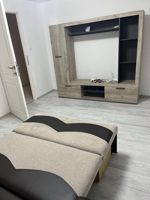 Apartament de inchiriat