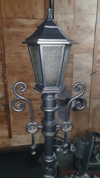 Darvoza, Reshotka, Perilla, Naves, Eshik, Kalitka Kravat vaboshqa..