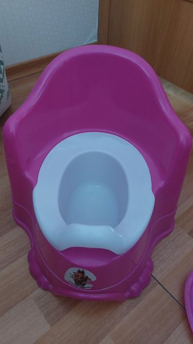 Горшок детский..