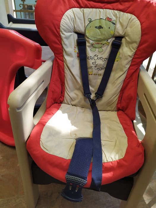 Столче за хранене и игри Jane