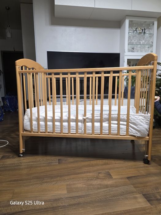 Patut lemn natur si saltea