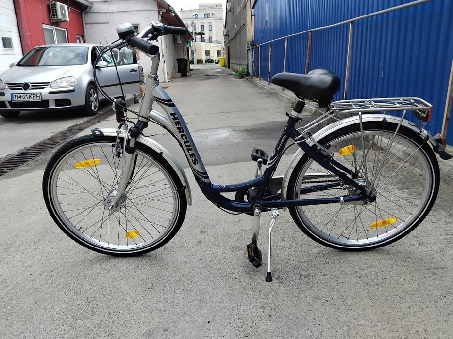 Vând bicicleta din aluminiu pentru damă