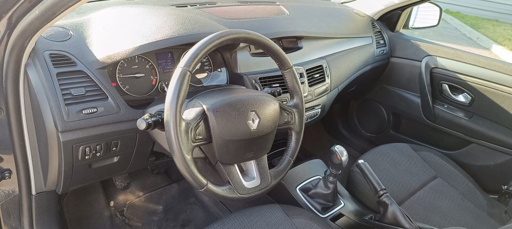 Vând Renalut Laguna 3 Recent Adusa 2.0 dci 150 cp Manuala stare buna