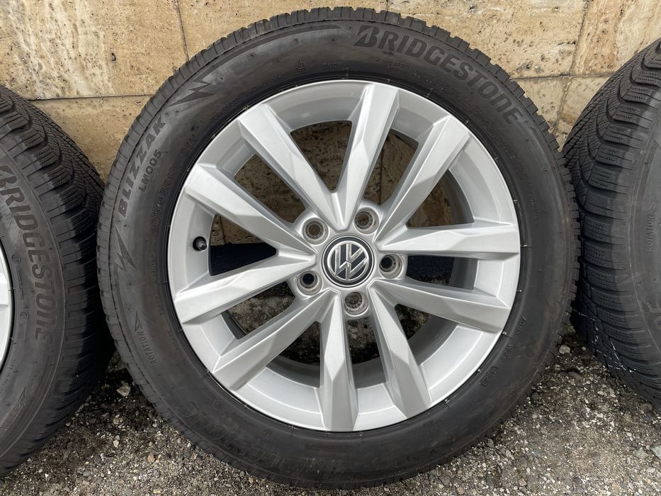 Jante Roti 16 VW Touran Jetta Golf 5 6 7 8 Anvelope iarna 205 55 R16