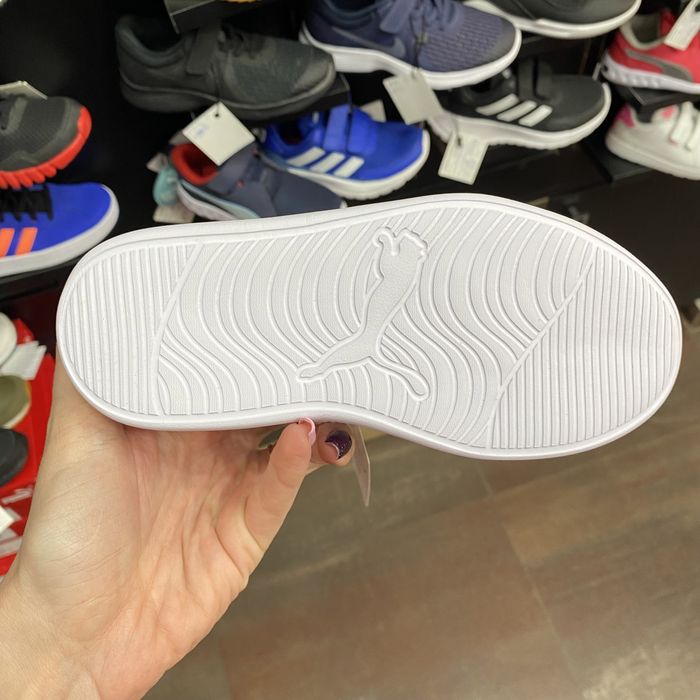 EU30;31;31.5;34 Puma Courtflex v2 | Оригинални детски маратонки