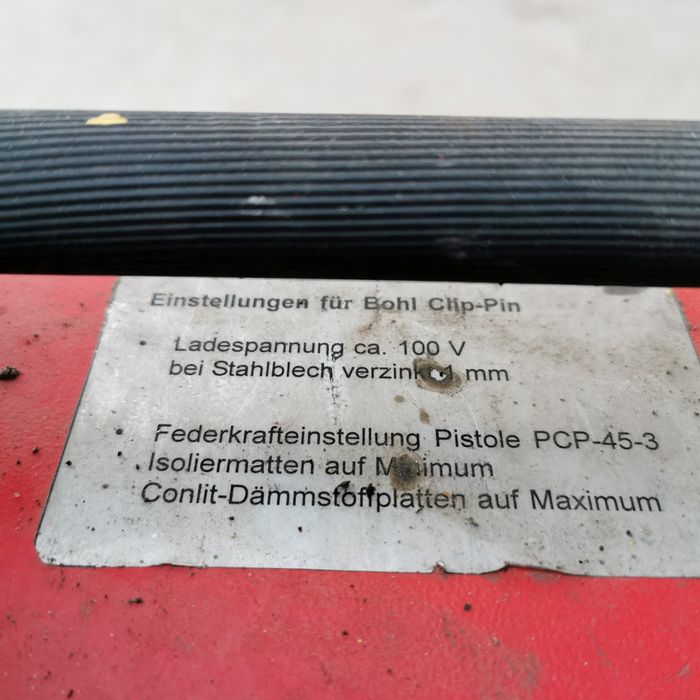 Aparat de sudura pentru pini de izolatie model Bohl GS 45-3
