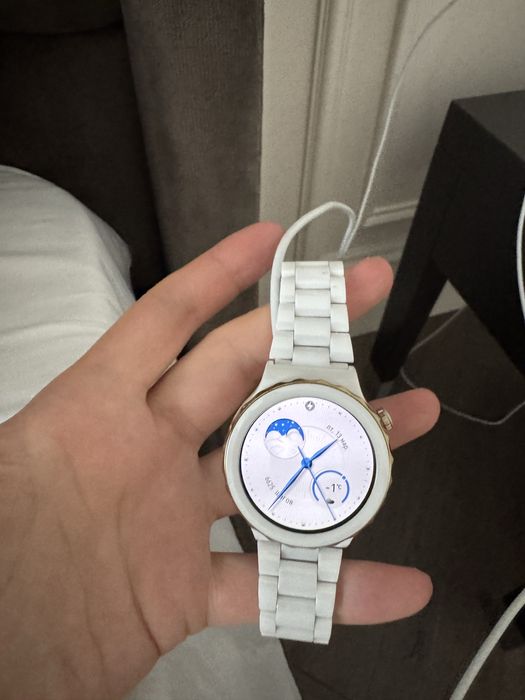 Смарт часы Huawei GT3 Pro