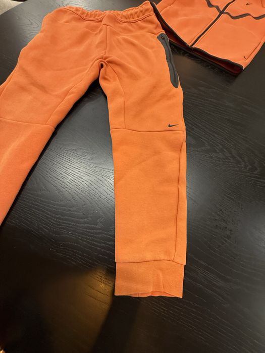 Оригинален Tech Nike Fleece