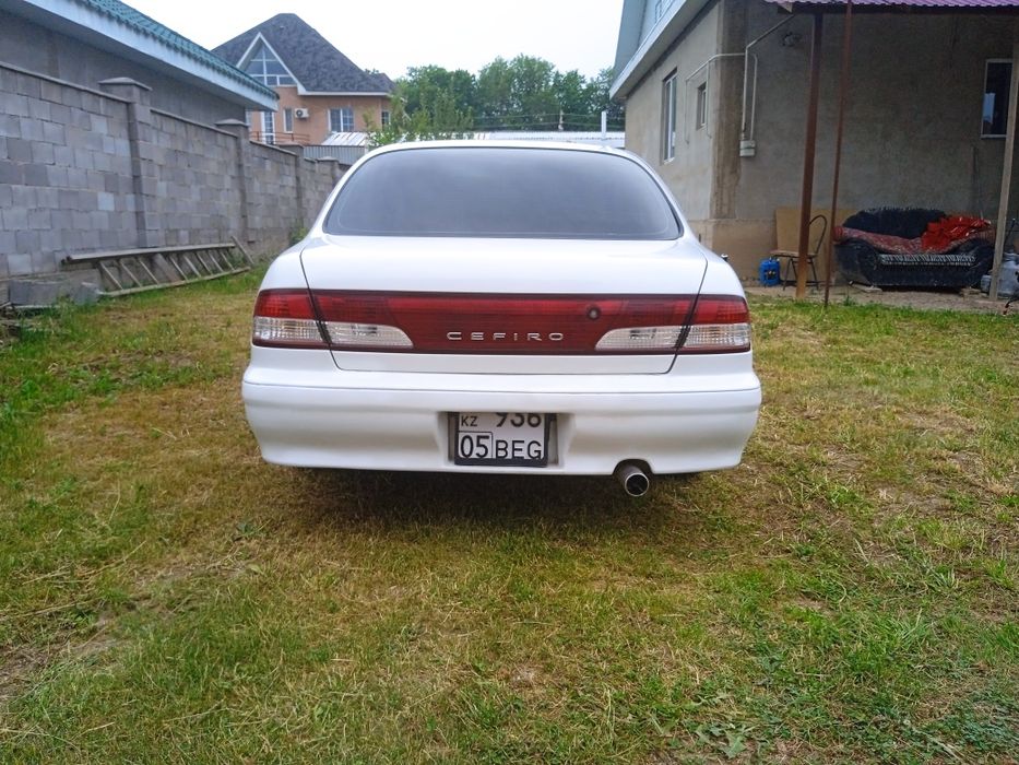 Ниссан Цефиро 32