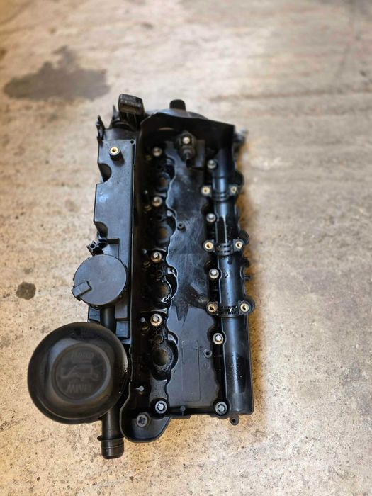 Капак клапани BMW E90/E91/E61/E87 N47 2.0d
