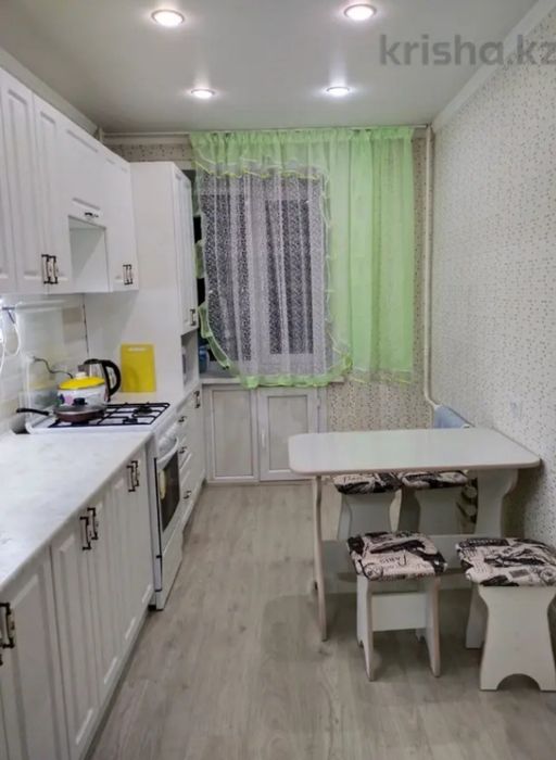 Ресторан Континент 12 тыс в сутки