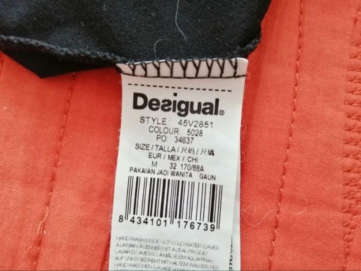 Rochie Desigual.