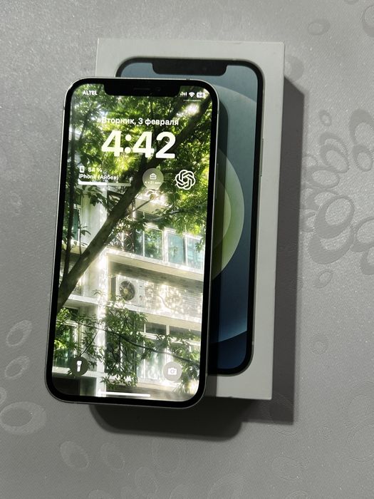 iPhone 12 64gb (2022)