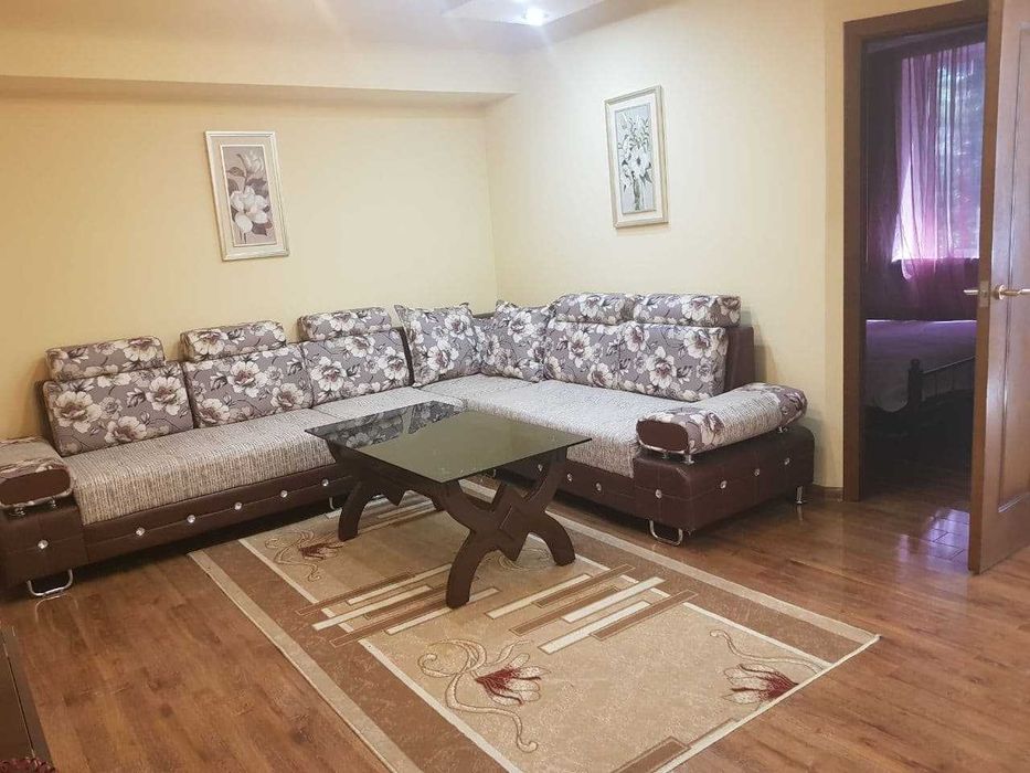 Сдается в аренду 2-комнатная квартира  На М. Ойбек .