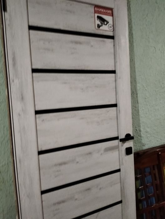 Продам двери межкомнатные