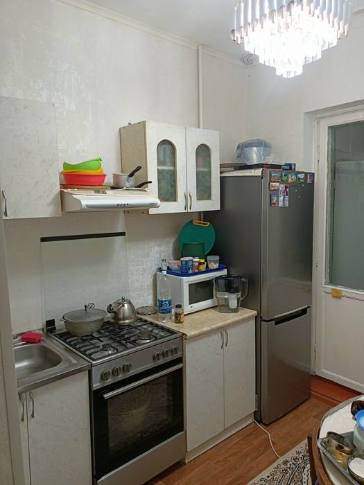 Продам квартиру двухкомнатную