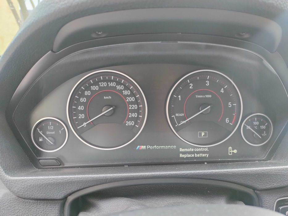 Километраж полу дигитален 6WA за BMW F series с Head Up HUD