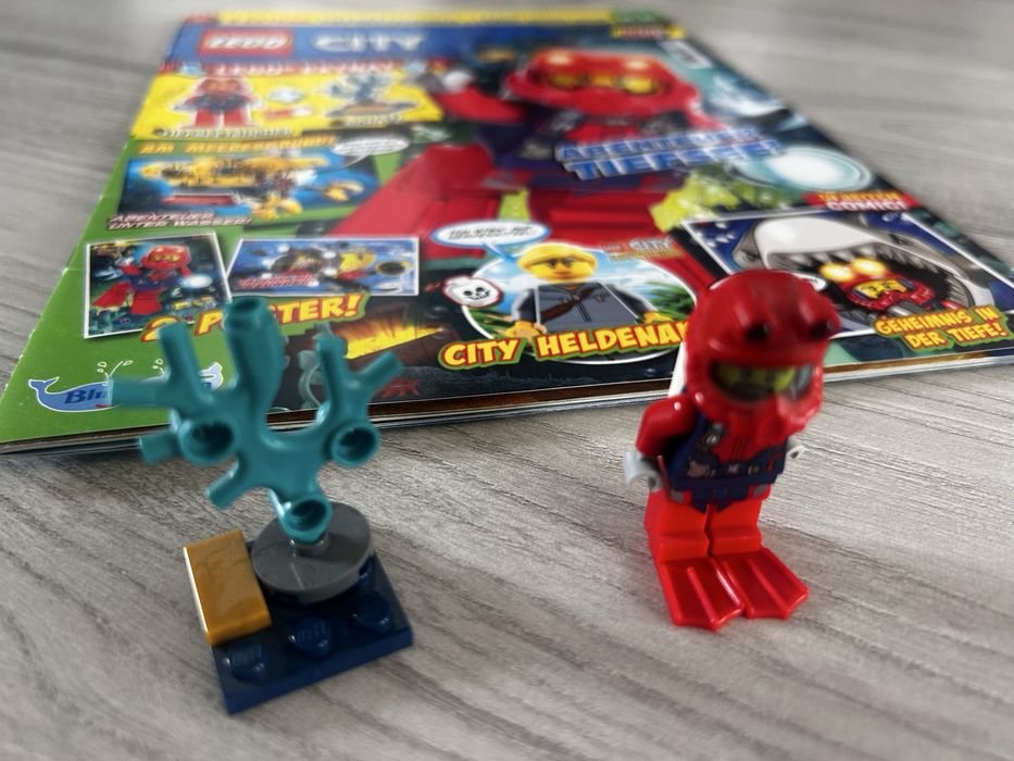 Reviste Lego Friends, City si Ninjago cu figurine