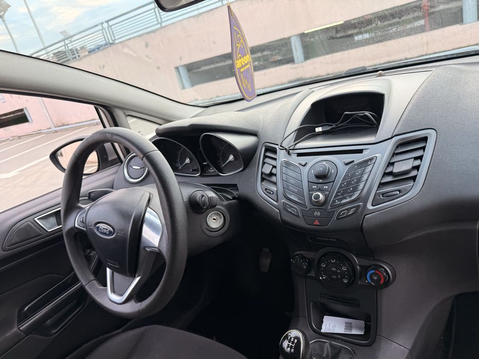 Ford fiesta 2013