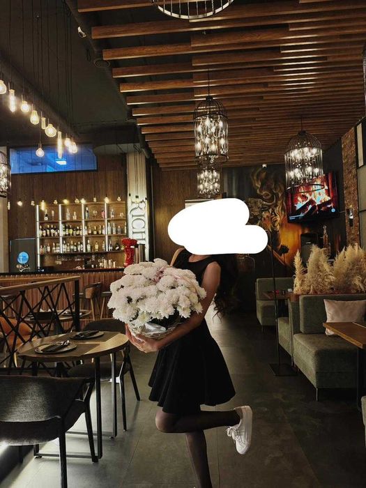 Черное женское платье