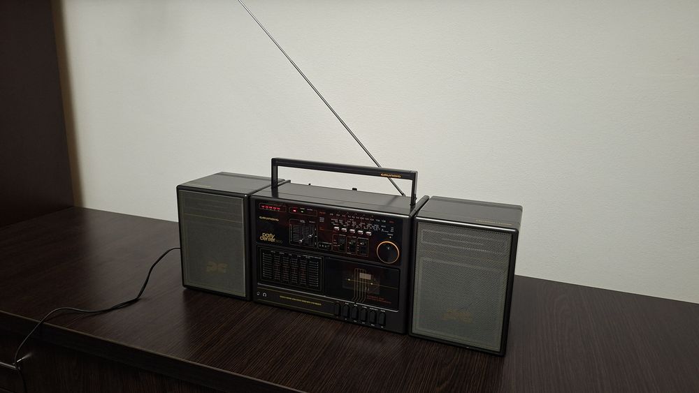 Radio casetofon Grundig