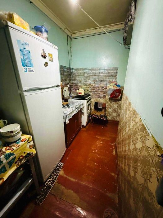 Продается 2-комнатная квартира в зелёном районе – Янгийхаёт, Спутник-3