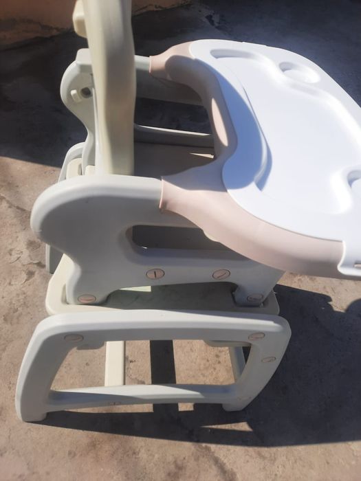 Продам детский стул. Стульчик, стол для детей разборный