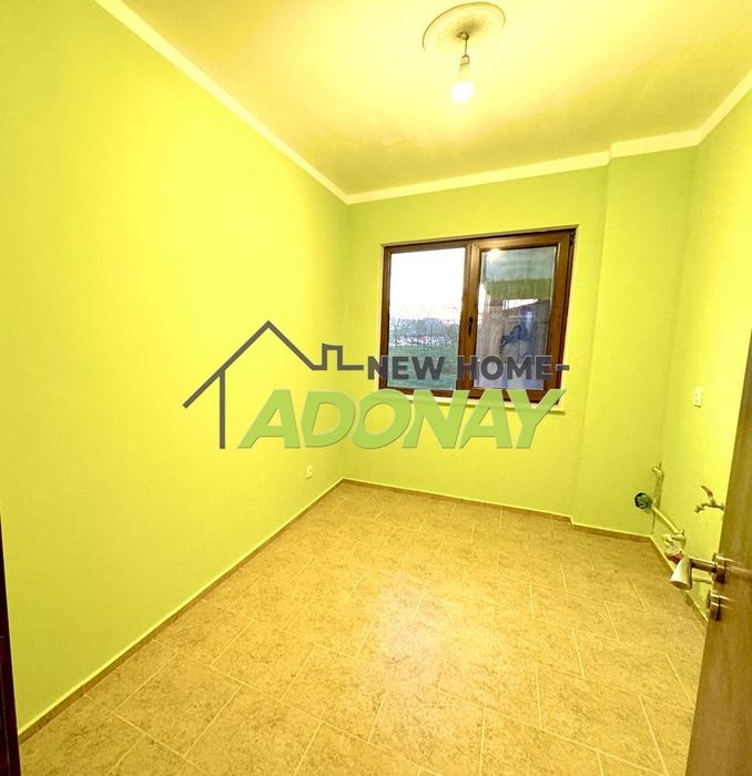 Продава се Тристаен апартамент в Пловдив, Тракия - 70 кв.м за 1600 €/кв.м - Снимка #2