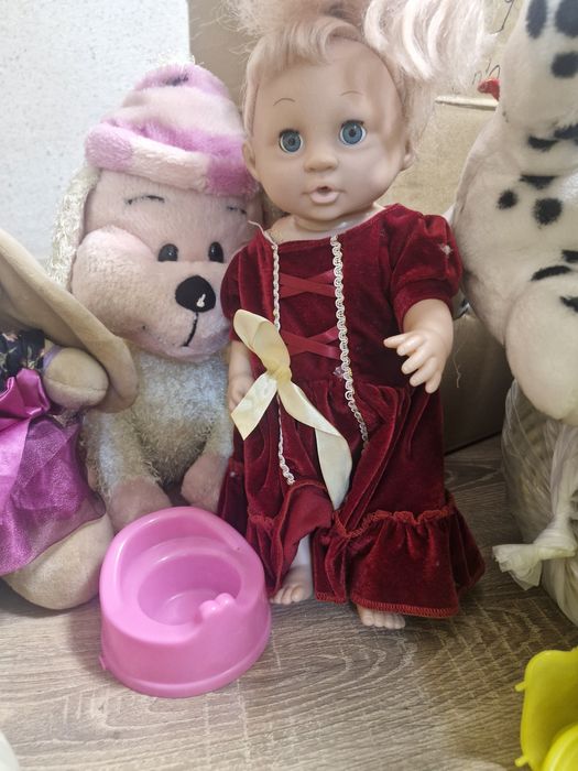 Детские игрушки  в хорошем состоянии