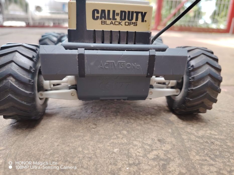 Mașinuța call Of duty Black ops