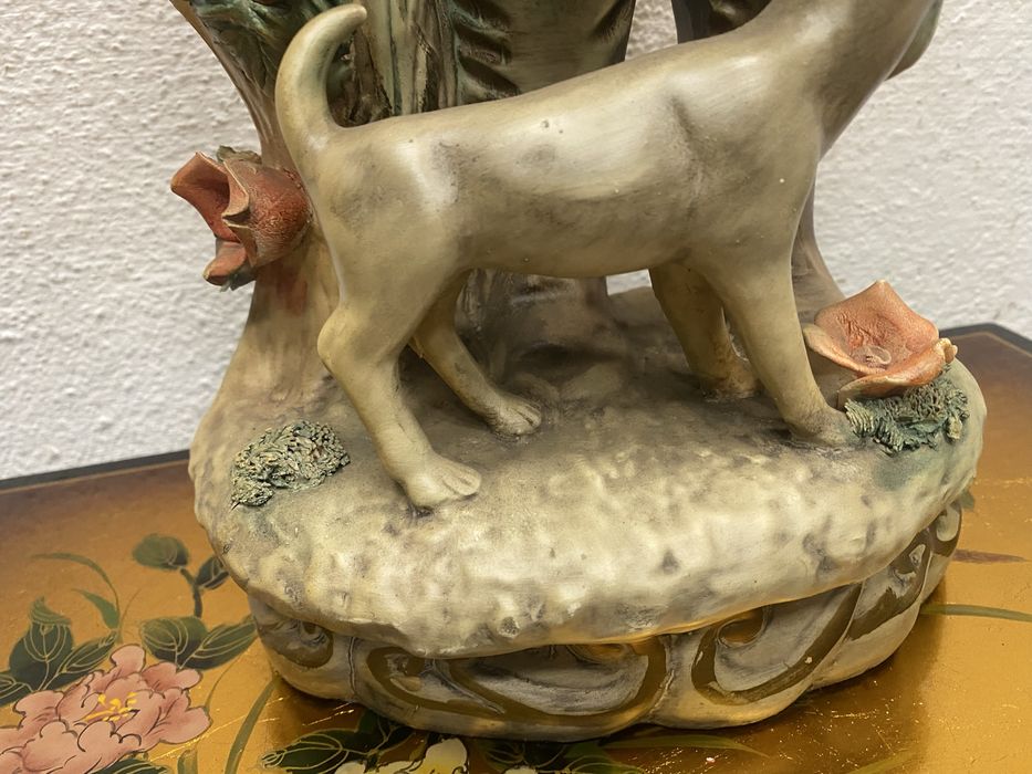 Порцеланова фигура Capodimonte Италия ловец с куче