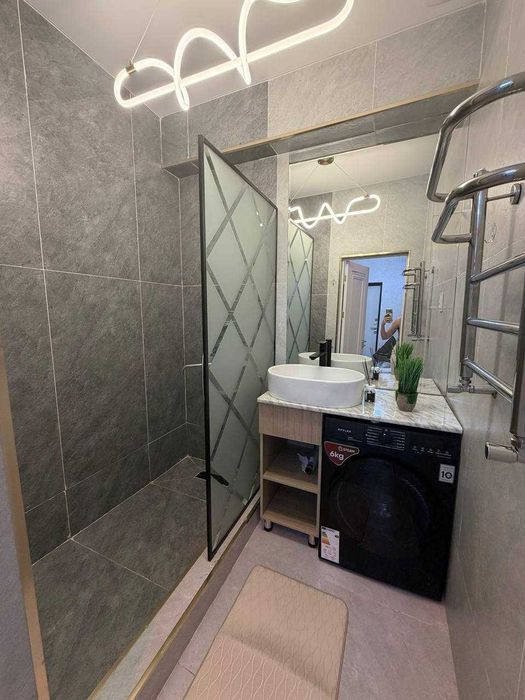 Продам 3-х комнатную с ремонтом  в ЖК Poytaxt.Махтумкули