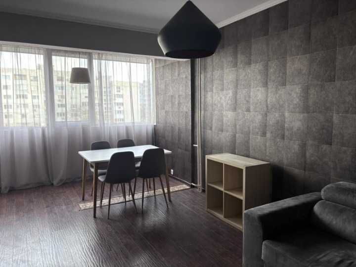 Дава се под наем Тристаен апартамент в София, Дружба 2 - 70 кв.м за 648.21 € - Снимка #1