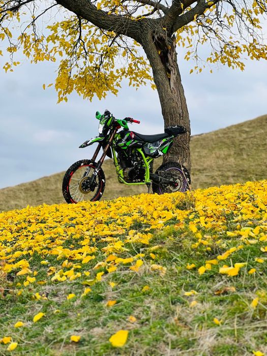 Cross Falcon KX13 achiziționat nou acum 2 luni GARANȚIE 2 ANI