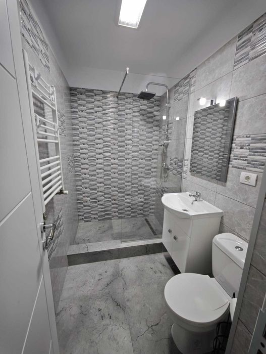 De închiriat garsonieră premium  – 55 mp, bloc nou, loc de parcare acoperit, 5 min metrou Anghel Saligny, 500 euro