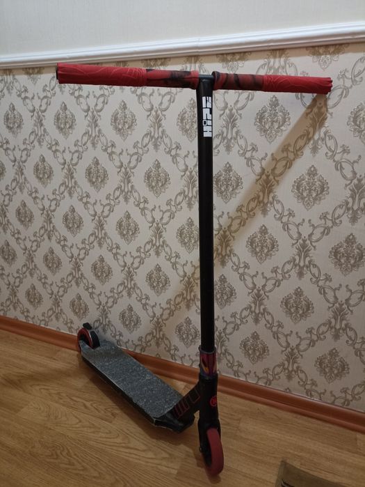 Трюковой самокат Hipe H8