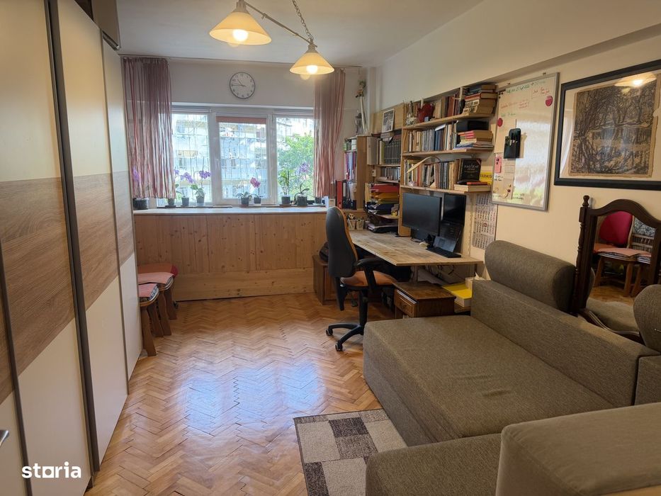 Apartament 4 camere, Intrare Micro 17