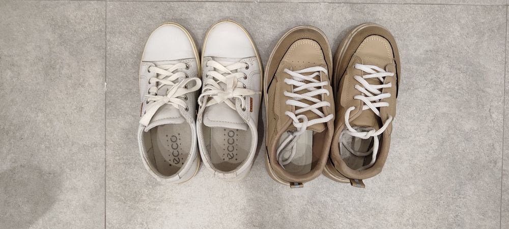 Продам кроссовки детские