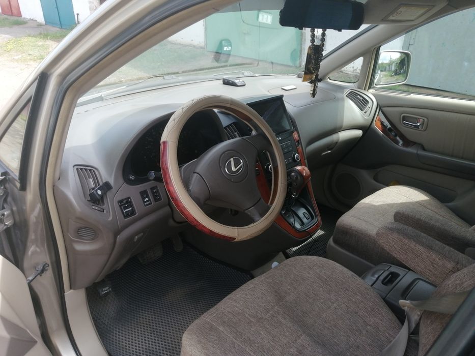 Продам лексус RX300