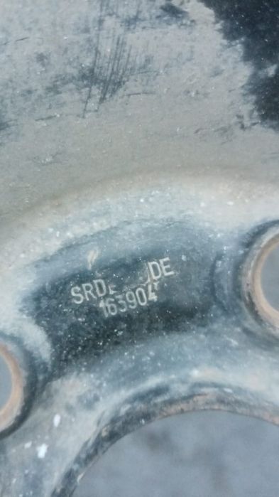 Диски 16  срочна сатам