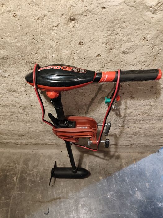 Електрически мотор за лодка