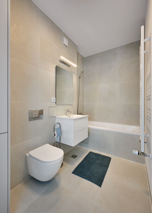 Prima închiriere | 2 camere Silk District, et. 9, parcare + boxă, direct proprietar