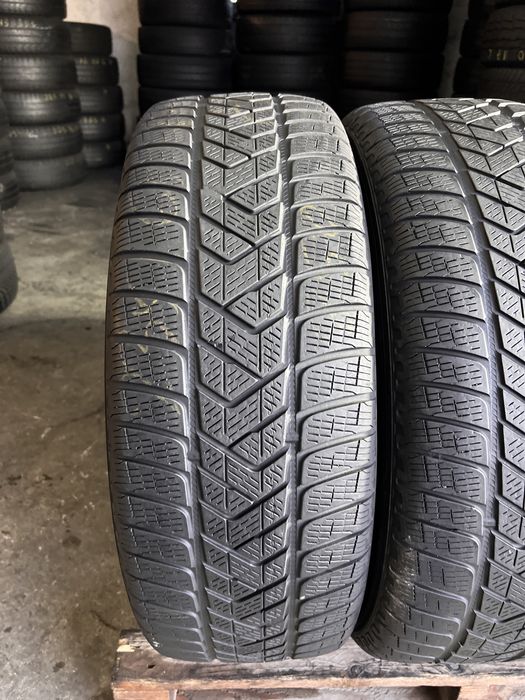 4 anvelope iarna 235/65/17 , Pirelli !