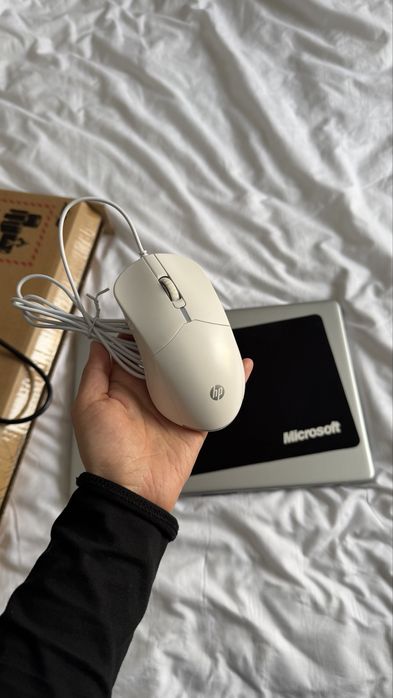 Ноудбук hp почти новый